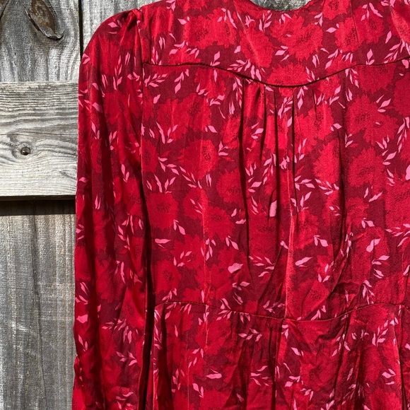 Aakaa Red Floral Maxi Cover Up NWT - Picture 10 of 11